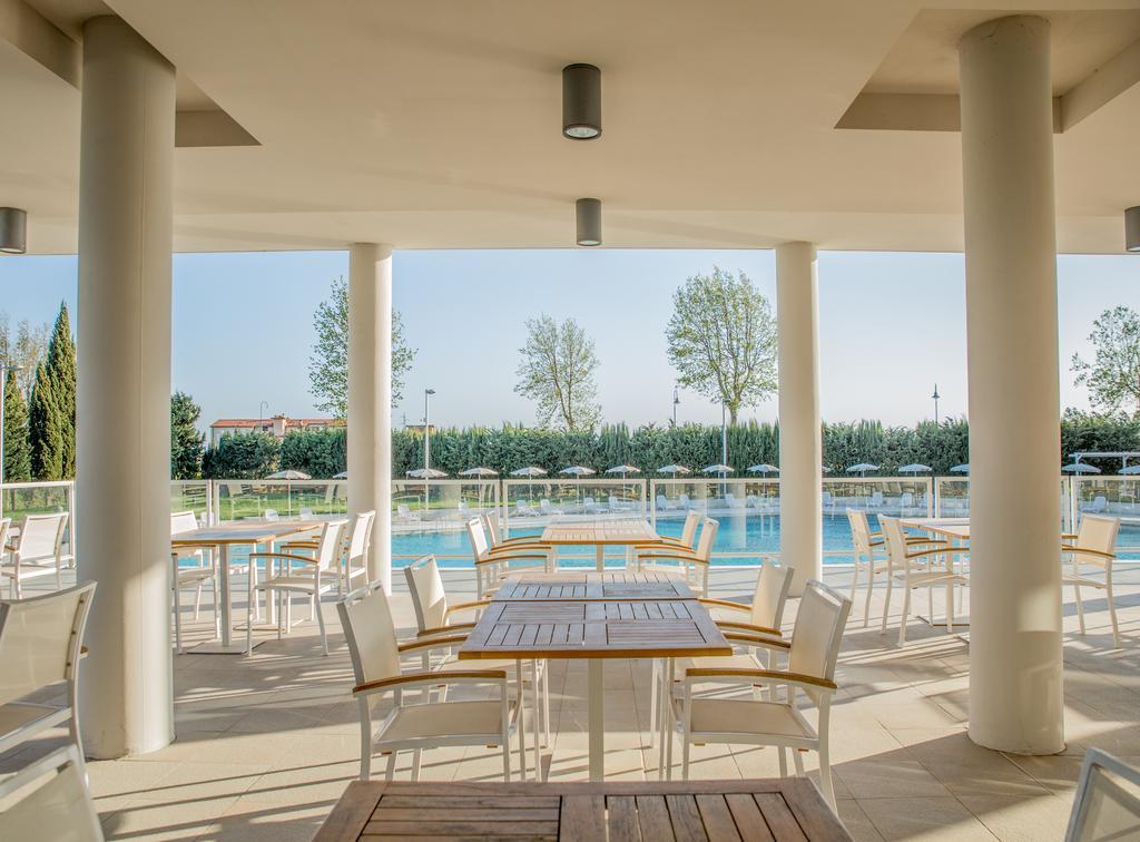 Terme Di Venturina Hotel เวนตูรีนา แตร์เม ภายนอก รูปภาพ